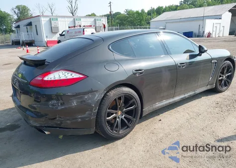 2013 Porsche Panamera 2/4/4 Platinum Edition/Platinum Edition из США, поврежденный, VIN WP0AA2A7XDL015800